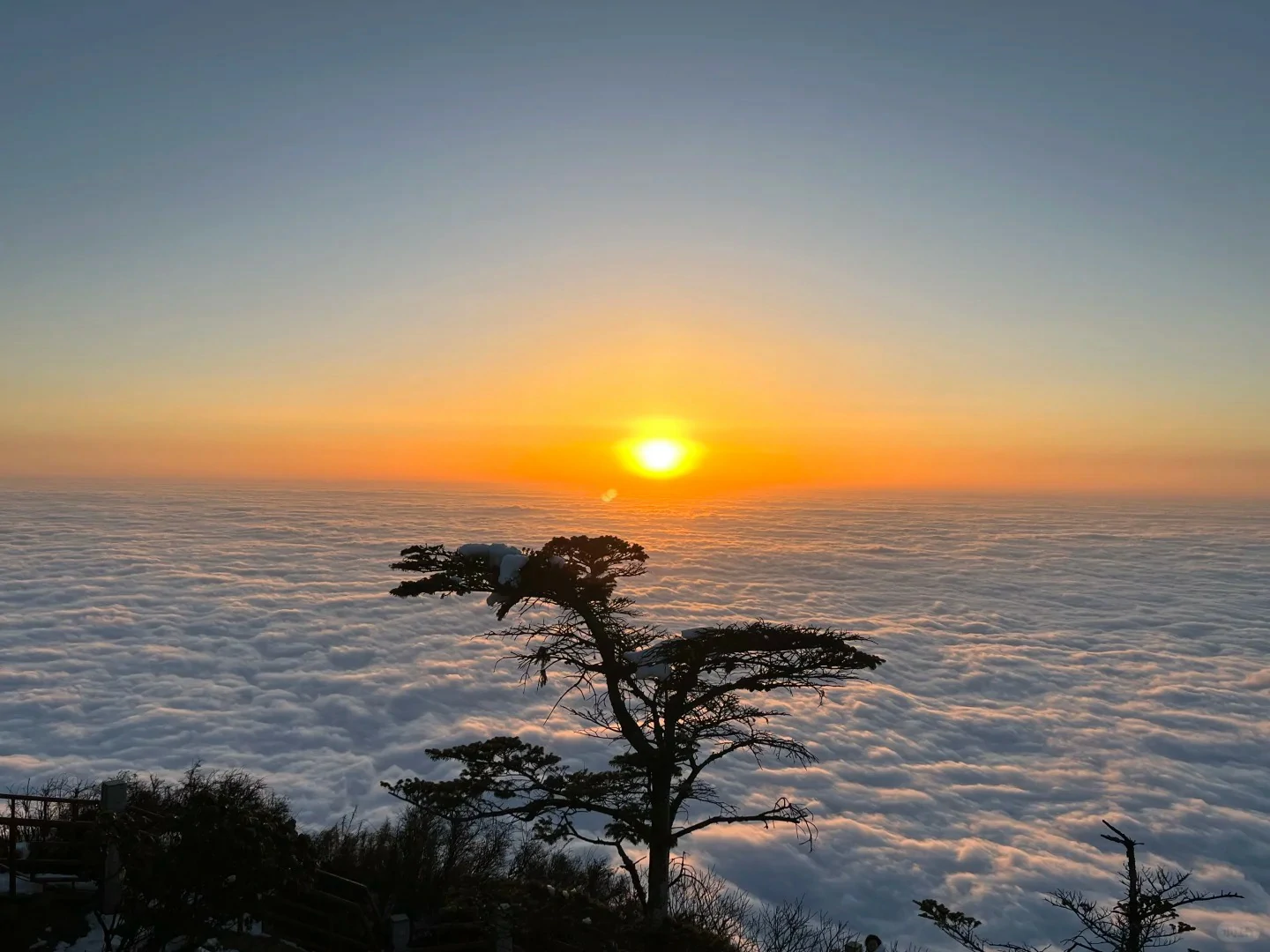 峨眉山風光
